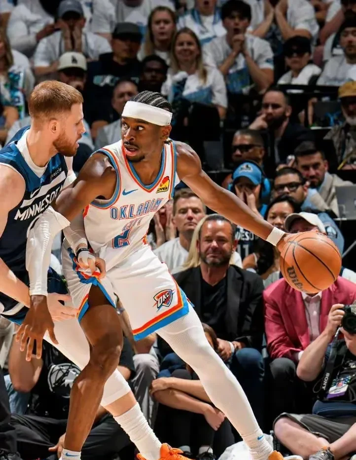 大发娱乐-俄克拉荷马雷霆主场失利，球队备战季后赛(俄克拉荷马雷霆队员)